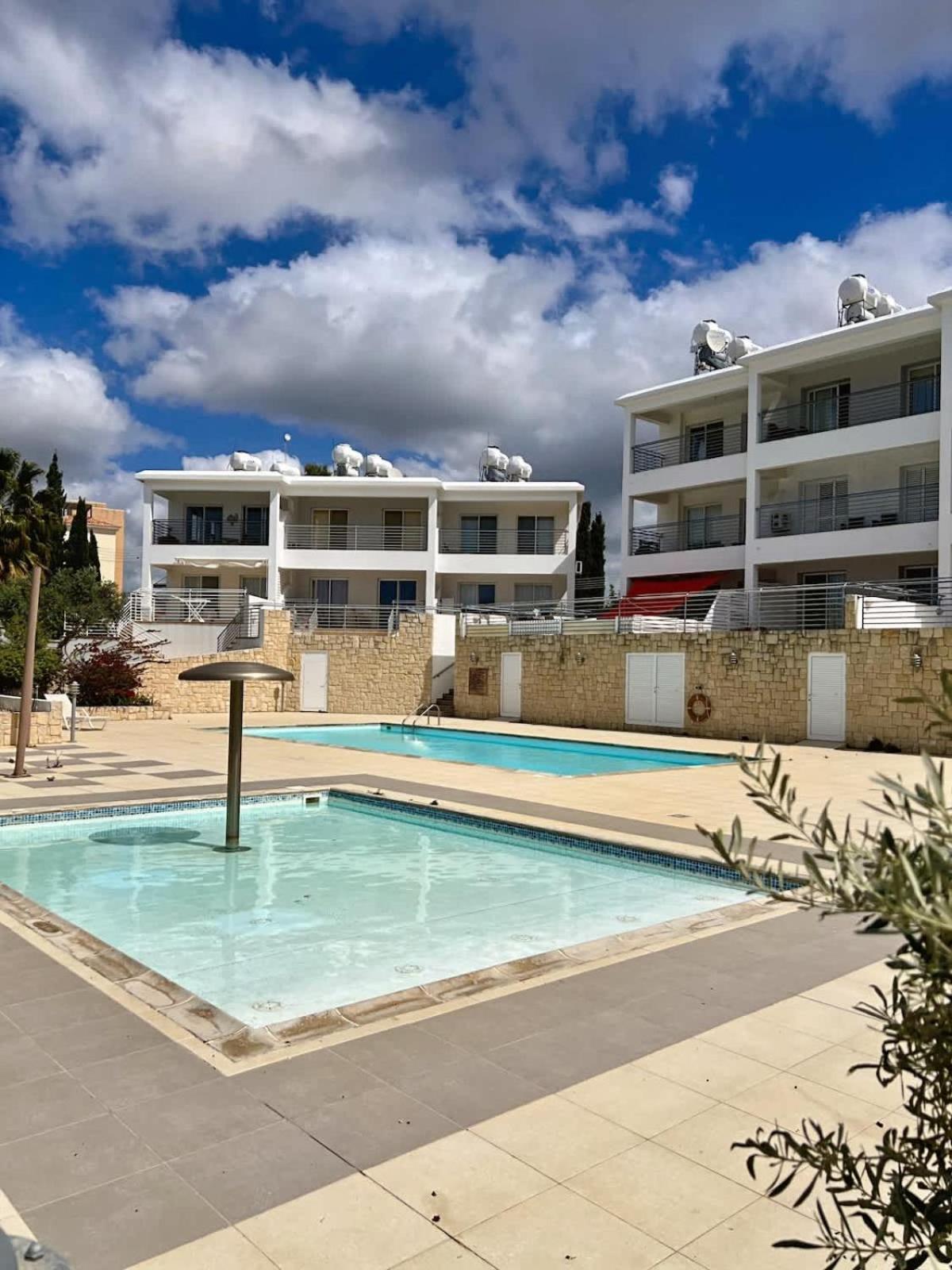 Spacious Sea View Apartment Хлоракас Экстерьер фото